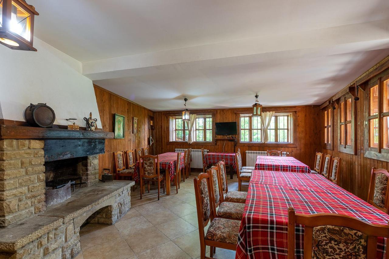 Guest House Zarkova Kushta Żerawna Zewnętrze zdjęcie