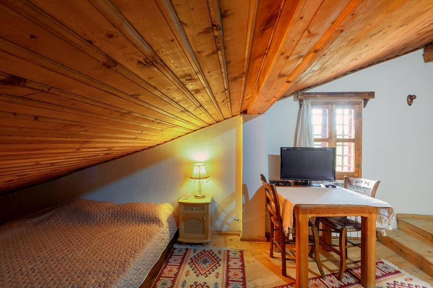 Guest House Zarkova Kushta Żerawna Zewnętrze zdjęcie