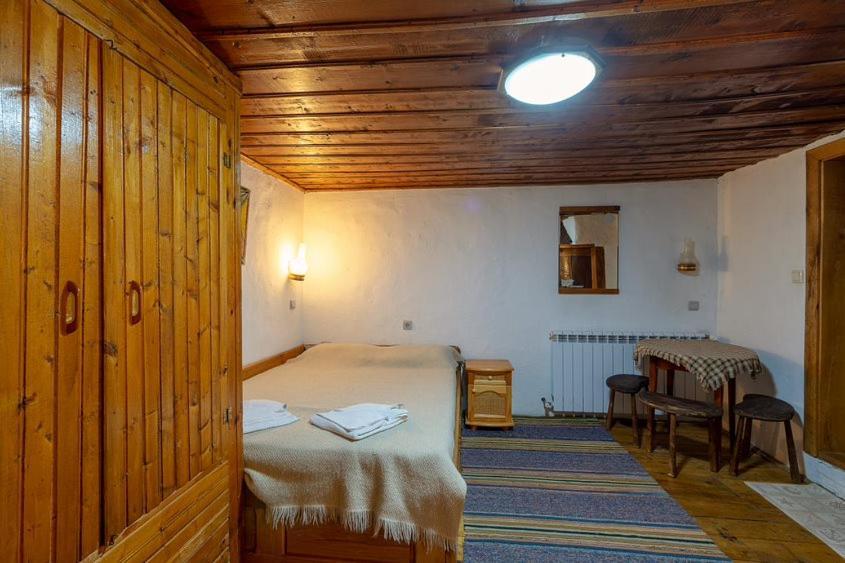 Guest House Zarkova Kushta Żerawna Zewnętrze zdjęcie