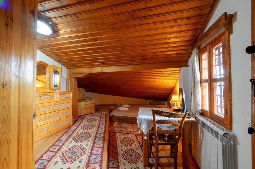 Guest House Zarkova Kushta Żerawna Zewnętrze zdjęcie