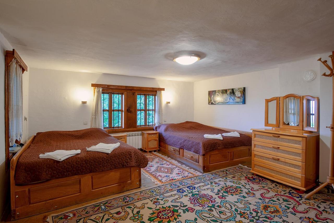 Guest House Zarkova Kushta Żerawna Zewnętrze zdjęcie