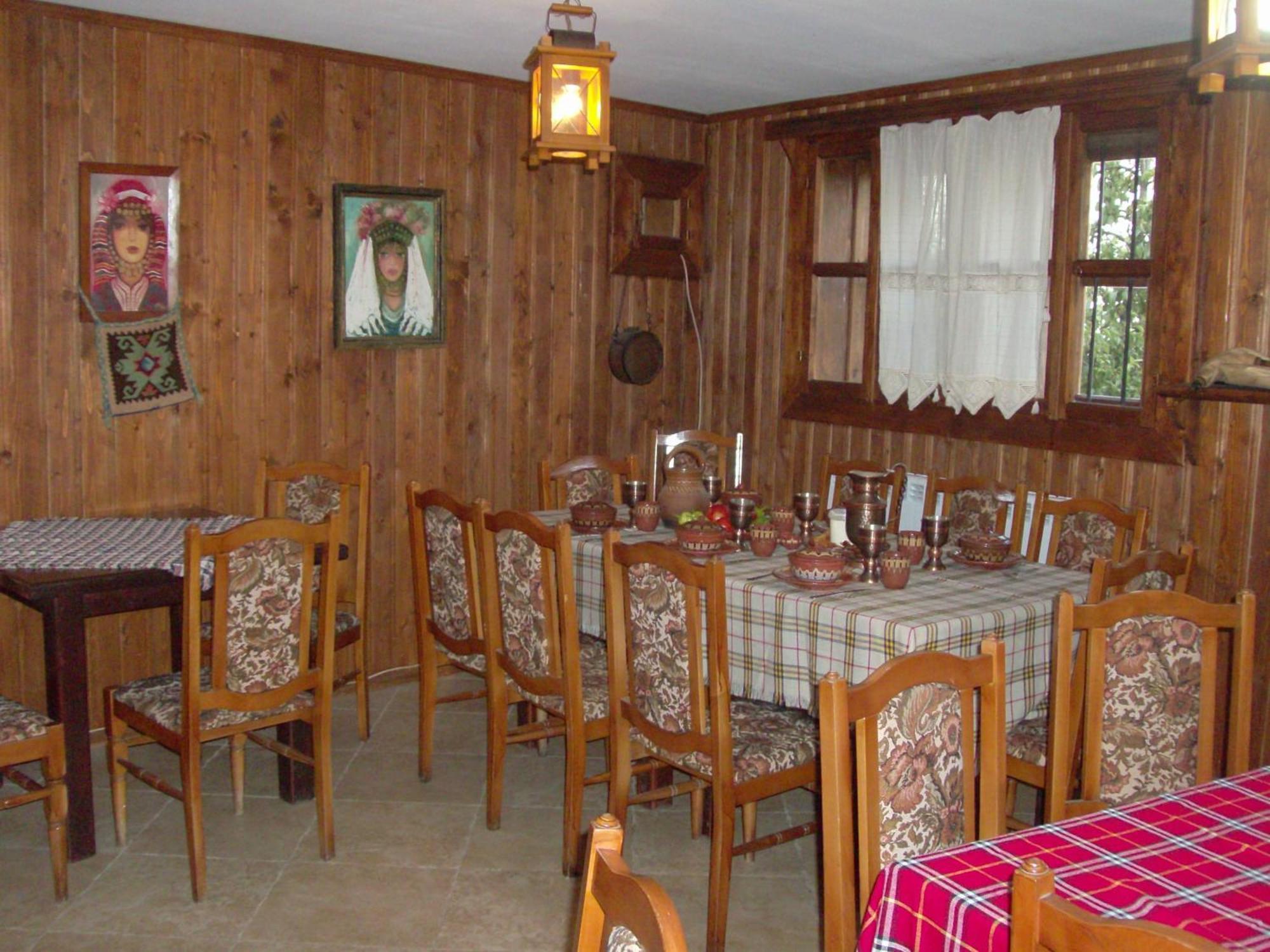 Guest House Zarkova Kushta Żerawna Zewnętrze zdjęcie